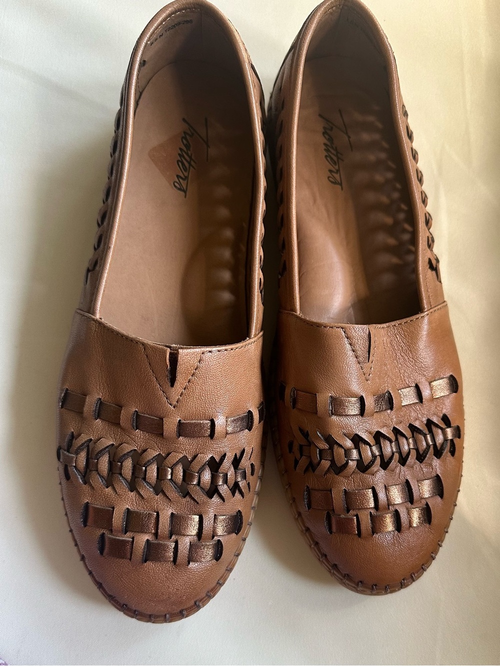 Trotters Tan Woven Leather Slip-On Flats - Women Brown 8.5